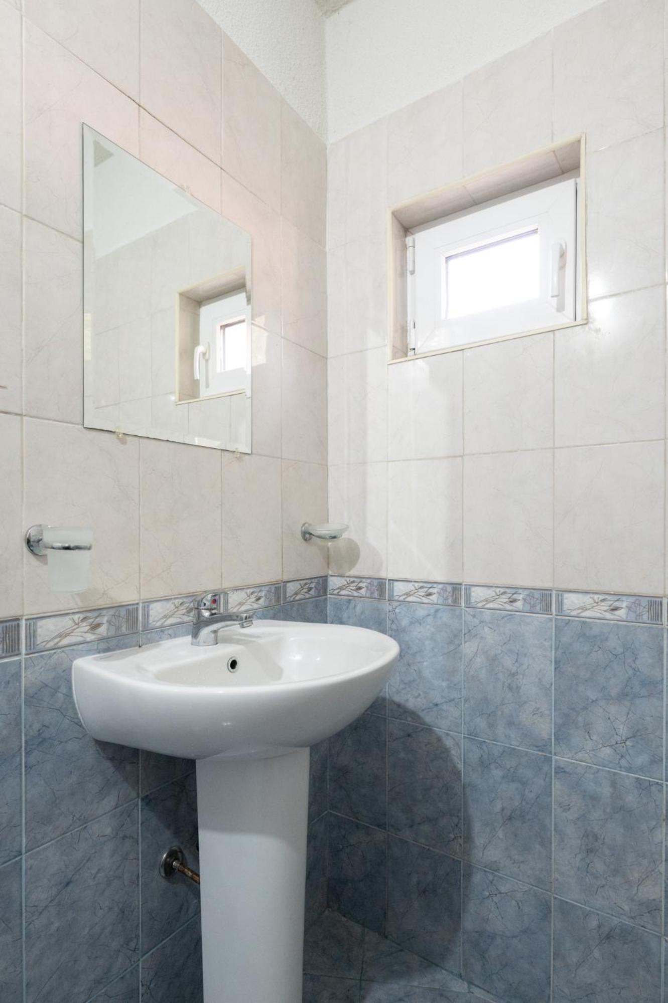 Вили Тихия Кът Ribaritsa Exterior foto